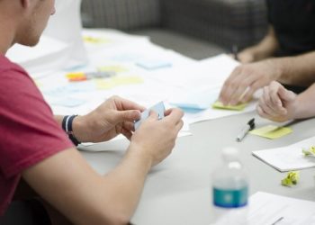 இணையத்தில் அறிமுகம்; நேரில் சந்திப்பு- ’மீட்டப்’ மகிமை (பயன்மிகு தளங்கள் தொடர்-3)