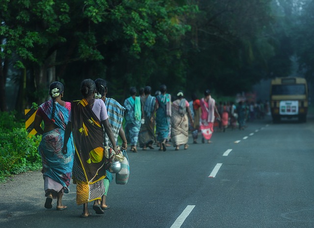 மே 1: உழைப்பைக் கொண்டாடுவோம்!