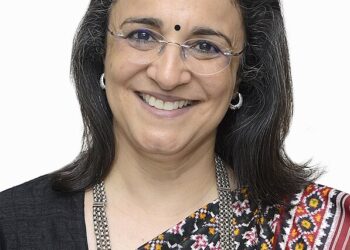 செபி: நம்பிக்கையை சம்பாதியுங்கள்